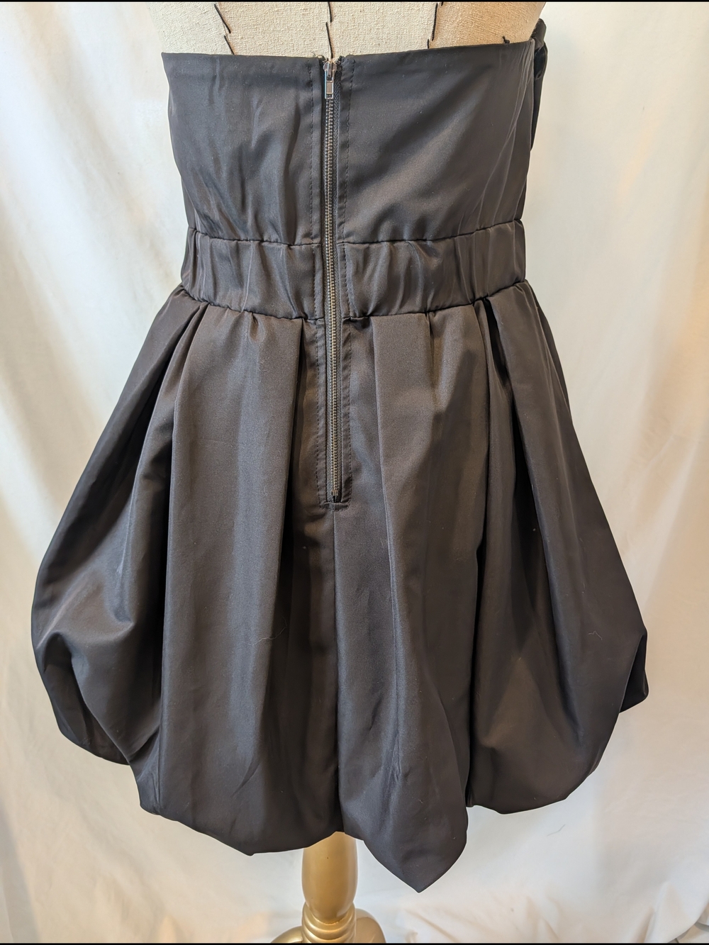 DO+BE Black Satin Evening Dress Cocktail party bubble hem - Picture 4 of 8